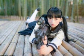 币善投：4.27行情震荡，场外观望！