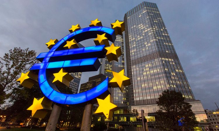 The EU publishes a draft document recommending consideration of European digital currencies