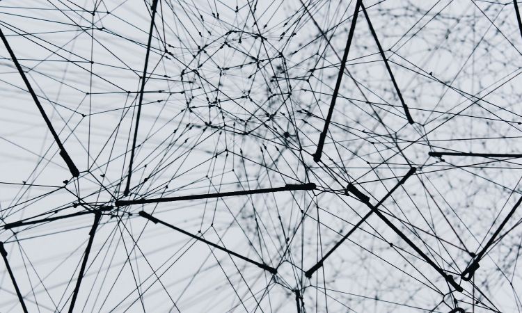 观点 | 区块链的商业化主要基于中心化区块链，而非去中心化